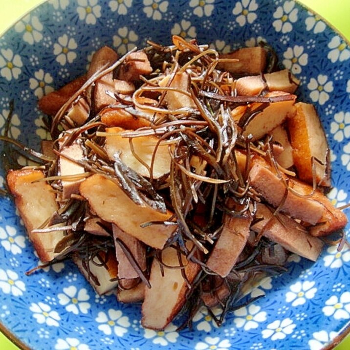 あらめとさつま揚げ高野豆腐の煮物